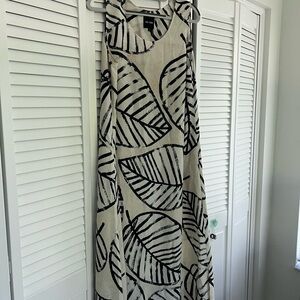 Leaf Pattern Sleeveless Maxi Dress